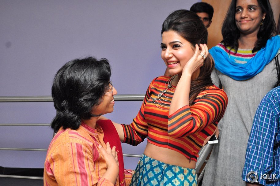 Celebrities-at-Naa-Bangaaru-Talli-Movie-Special-Show